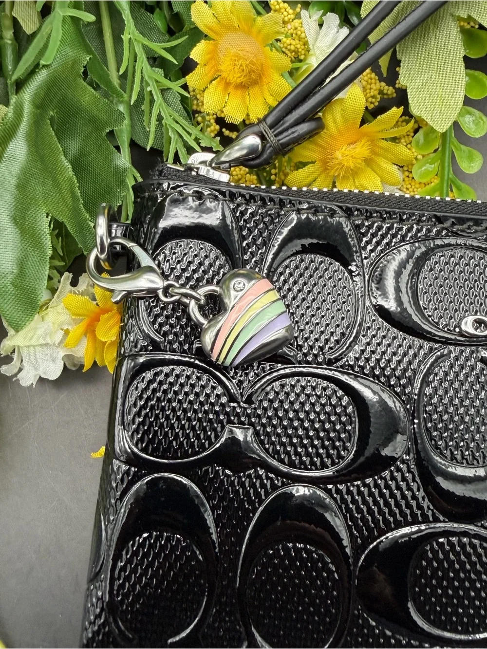 COACH Black Patent Medium Corner Wristlet